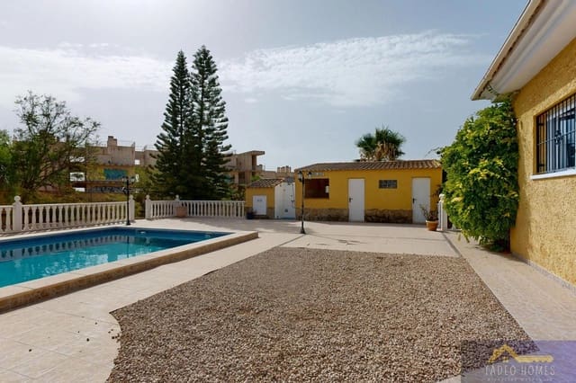 5 makuuhuone Huvila myytävänä paikassa Valle del Sol, Murcia kaupunki mukana uima-altaan 
autotalli - 520 000 € (Ref: 10086216)