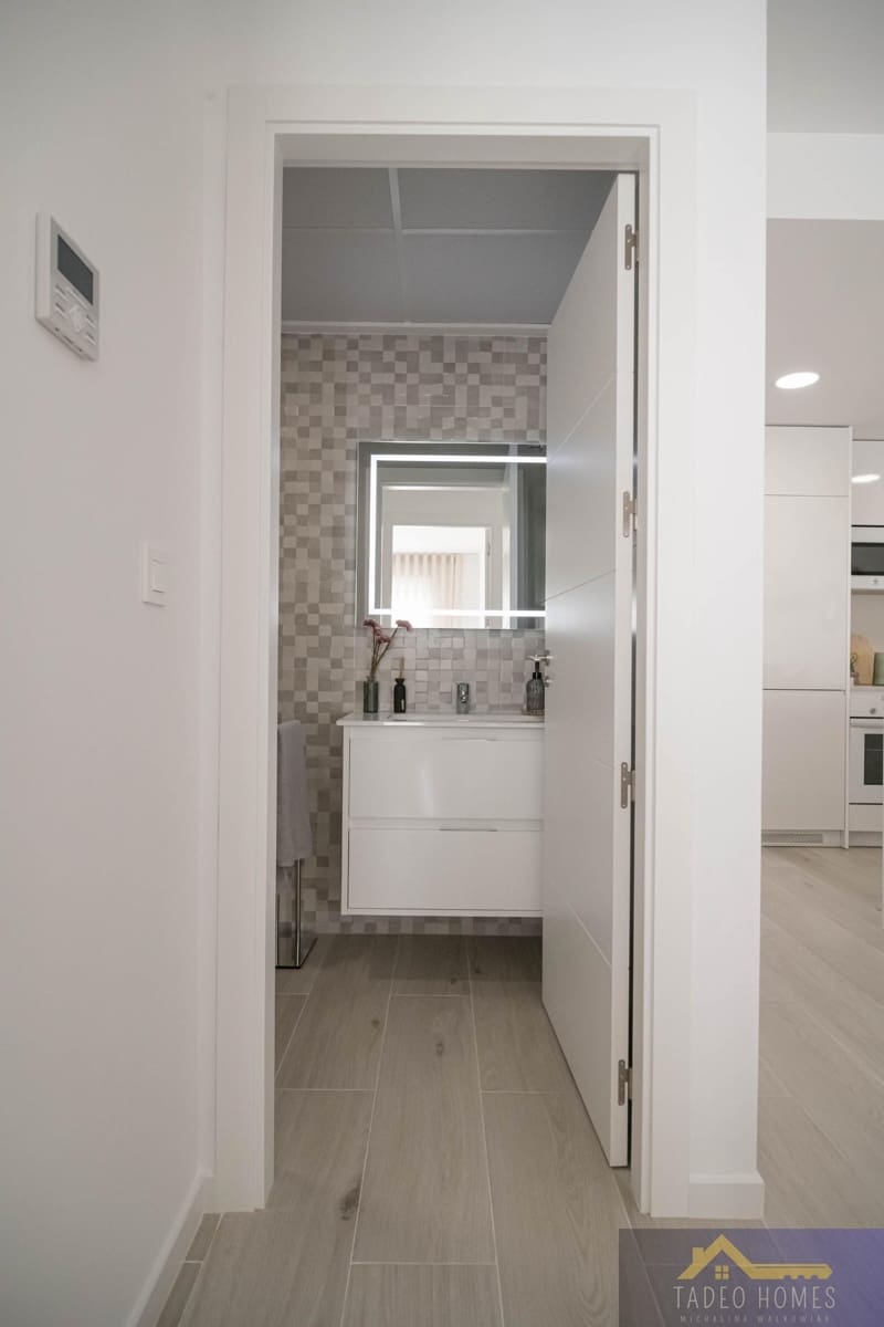 3 sypialnia Dom blizniak na sprzedaż w Avileses z basenem garażem - 289 900 € (Ref: 10151507)