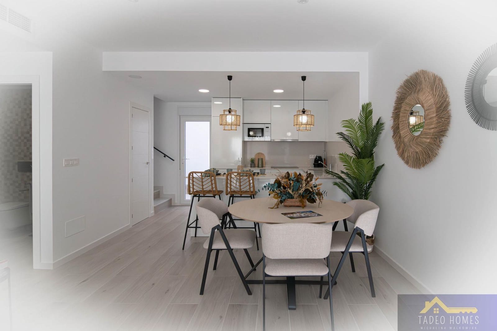 3 sypialnia Dom blizniak na sprzedaż w Avileses z basenem garażem - 289 900 € (Ref: 10151507)