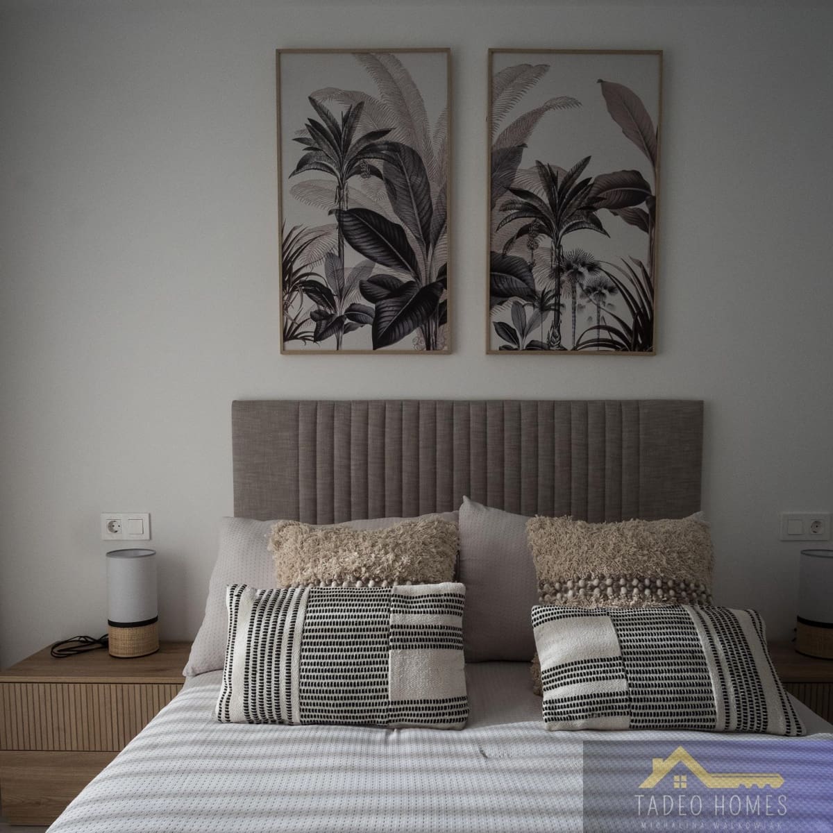 3 sypialnia Dom blizniak na sprzedaż w Avileses z basenem garażem - 289 900 € (Ref: 10151507)