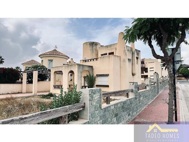 3 soverom Villa til salgs i La Tercia, Murcia by med svømmebasseng garasje - € 195 000 (Ref: 9152128)