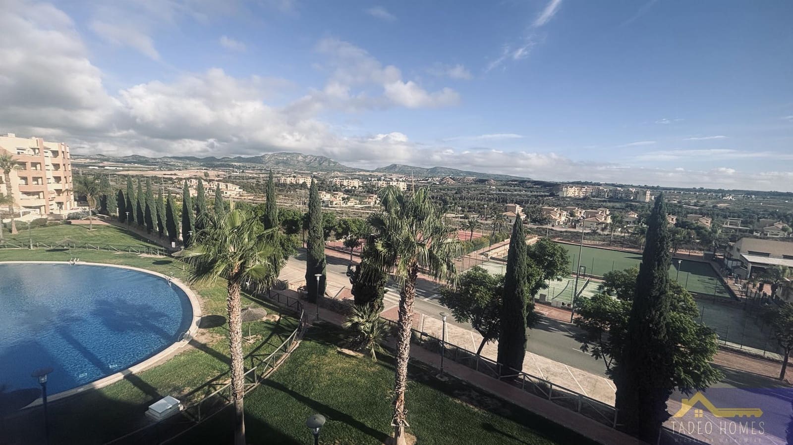 2 soverom Leilighet til leie i La Tercia med svømmebasseng garasje - € 700 (Ref: 9422212)