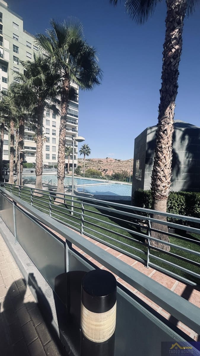 1 sypialnia Apartament do wynajęcia w Churra z basenem garażem - 1 000 € (Ref: 9422218)