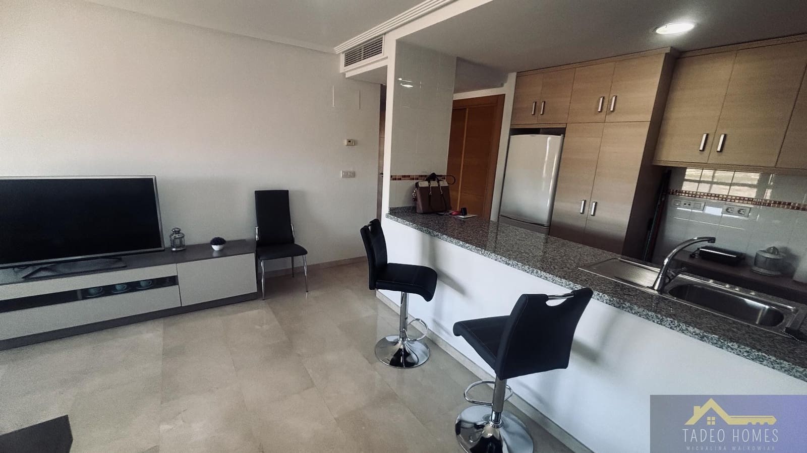 1 sypialnia Apartament do wynajęcia w Churra z basenem garażem - 1 000 € (Ref: 9422218)