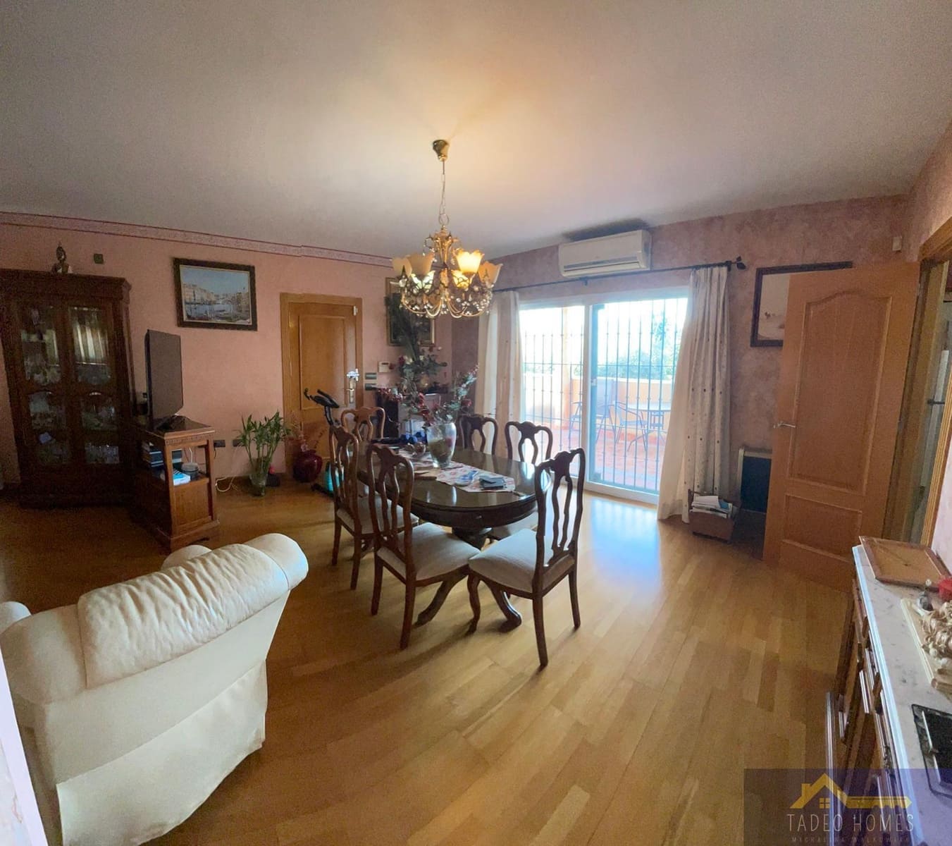 5 sypialnia Willa na sprzedaż w Fortuna z basenem garażem - 315 000 € (Ref: 9422221)