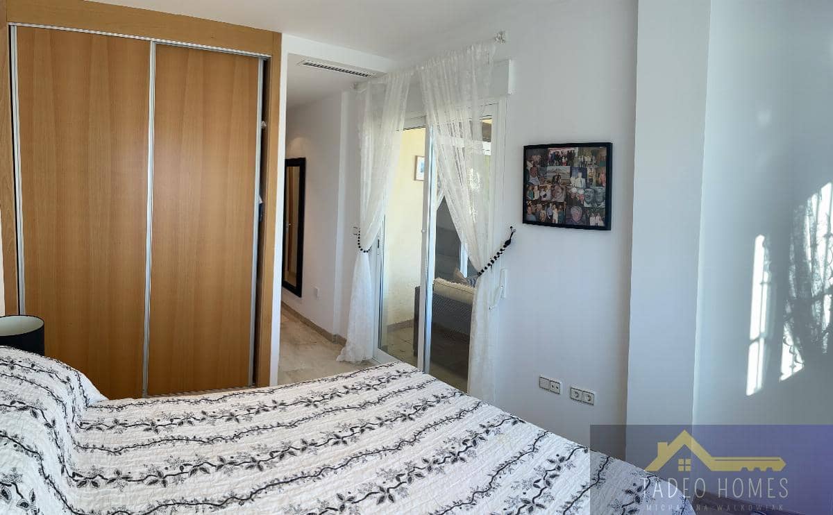   2 soveværelse   ferieLejlighed i Gea y Truyols   med   swimmingpool  garage  - € 700 (Ref: 9422228)