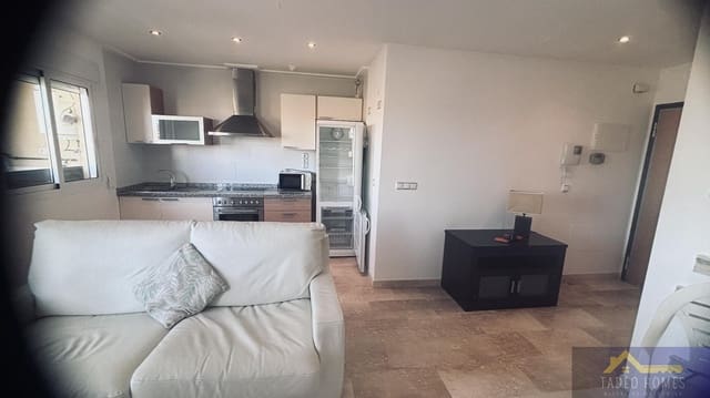 1 soverom Leilighet til salgs i Gea y Truyols, Murcia by med svømmebasseng garasje - € 75 000 (Ref: 9527950)