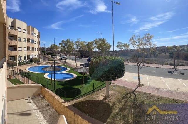 2 soverom Leilighet til salgs i Gea y Truyols, Murcia by med svømmebasseng garasje - € 99 000 (Ref: 9527951)