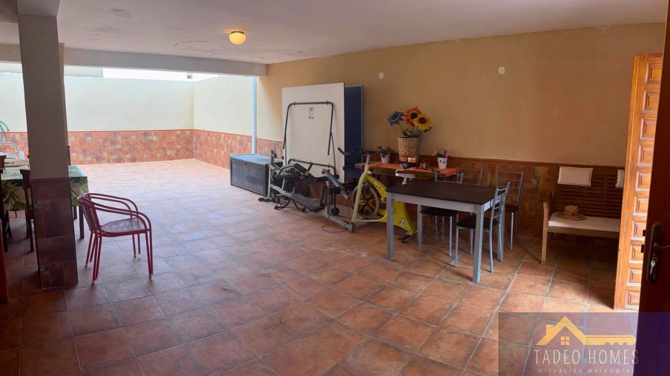 Comercial para venda em Islas Menores com garagem - 249 950 € (Ref: 9527953)