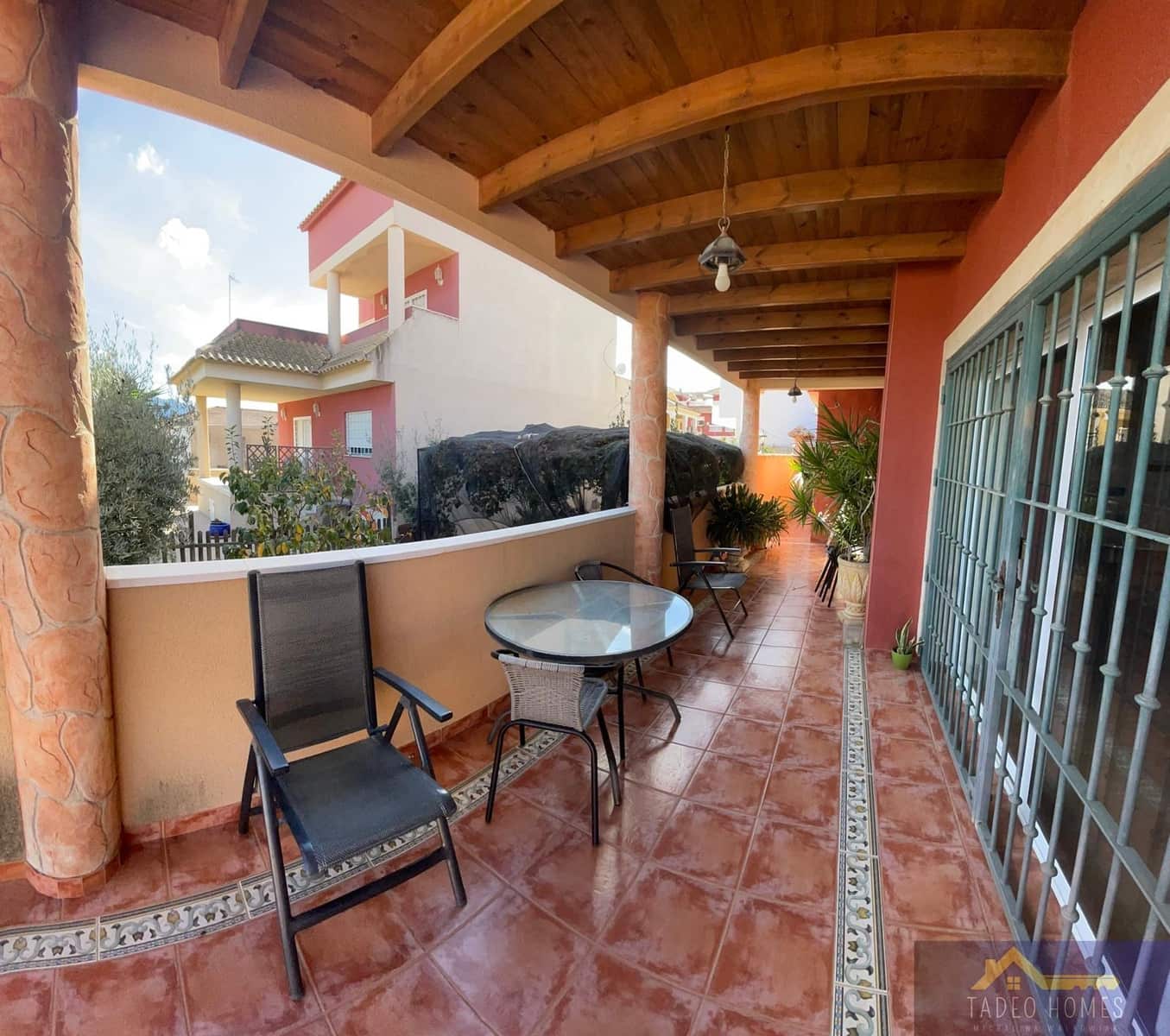 5 soverom Villa til salgs i Fortuna med svømmebasseng garasje - € 315 000 (Ref: 9527960)