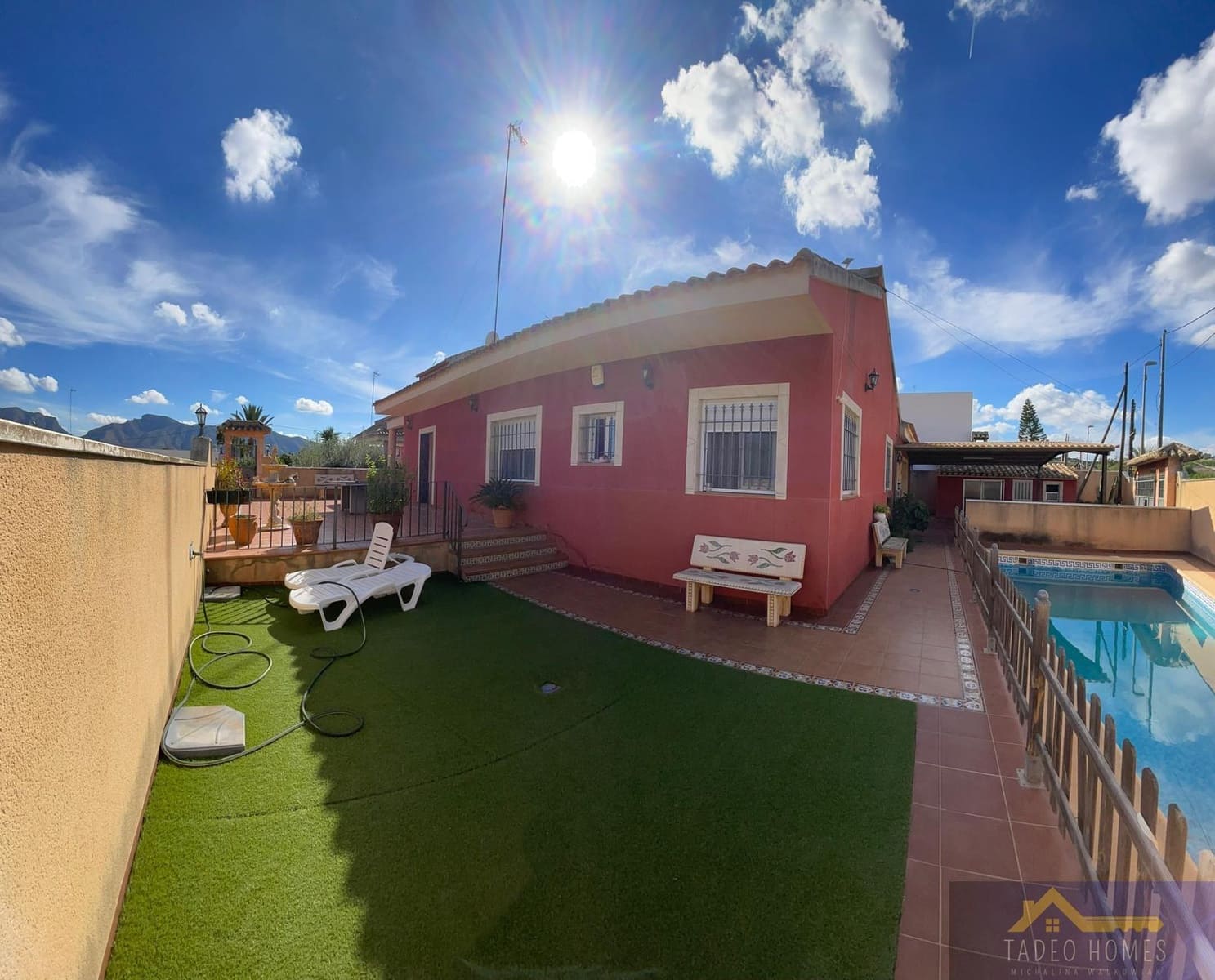 5 soverom Villa til salgs i Fortuna med svømmebasseng garasje - € 315 000 (Ref: 9527960)