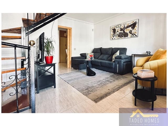 2 soverom Hus til salgs i Centro, Los Alcázares med svømmebasseng - € 179 950 (Ref: 9527968)