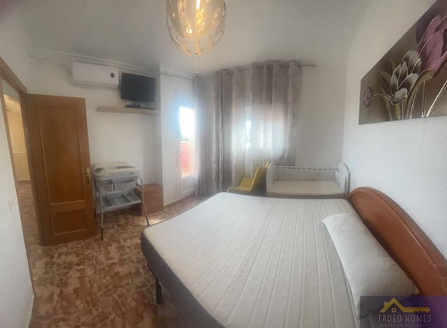 5 soveværelse Lejlighed til salg i Fortuna med garage - € 179.000 (Ref: 9527973)