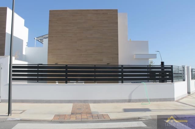 Chalet de 2 habitaciones en Roldan, Torre-Pacheco en venta con piscina - 299.900 € (Ref: 9622585)