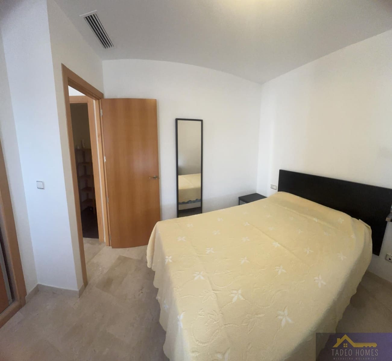Apartamento de 1 habitación en Gea y Truyols en venta con piscina garaje - 75.000 € (Ref: 9622590)