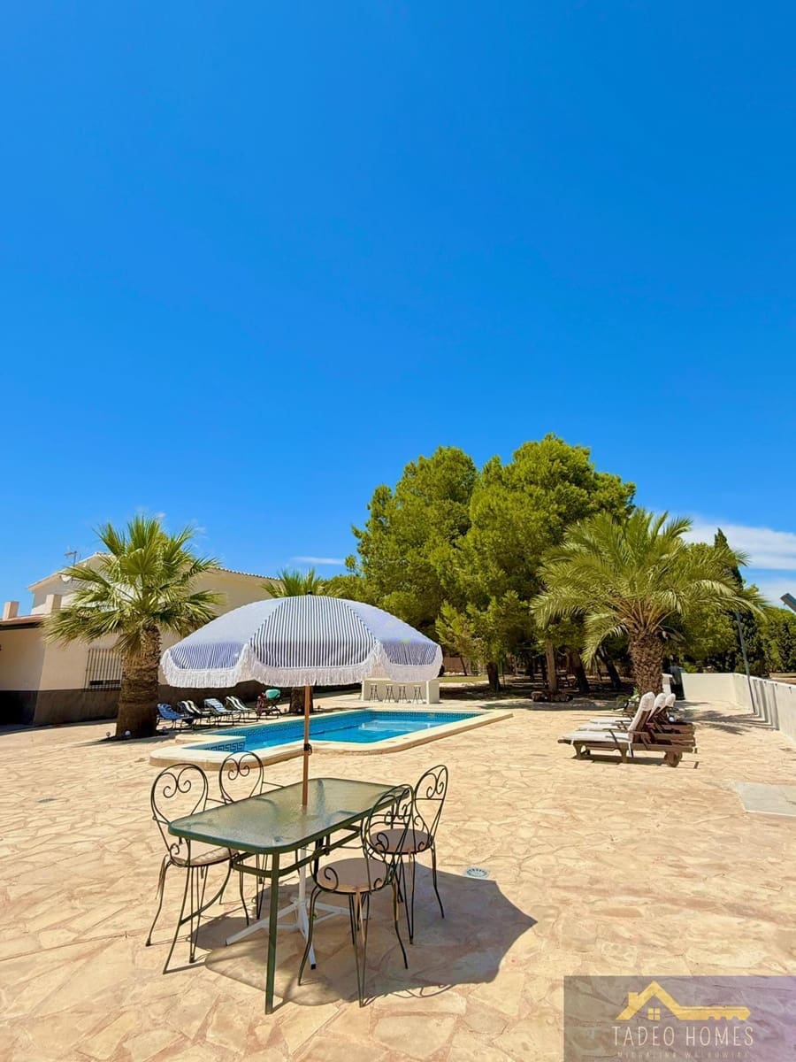 4 soveværelse Finca/Landehus til salg i Valle del Sol med garage - € 450.000 (Ref: 9622595)