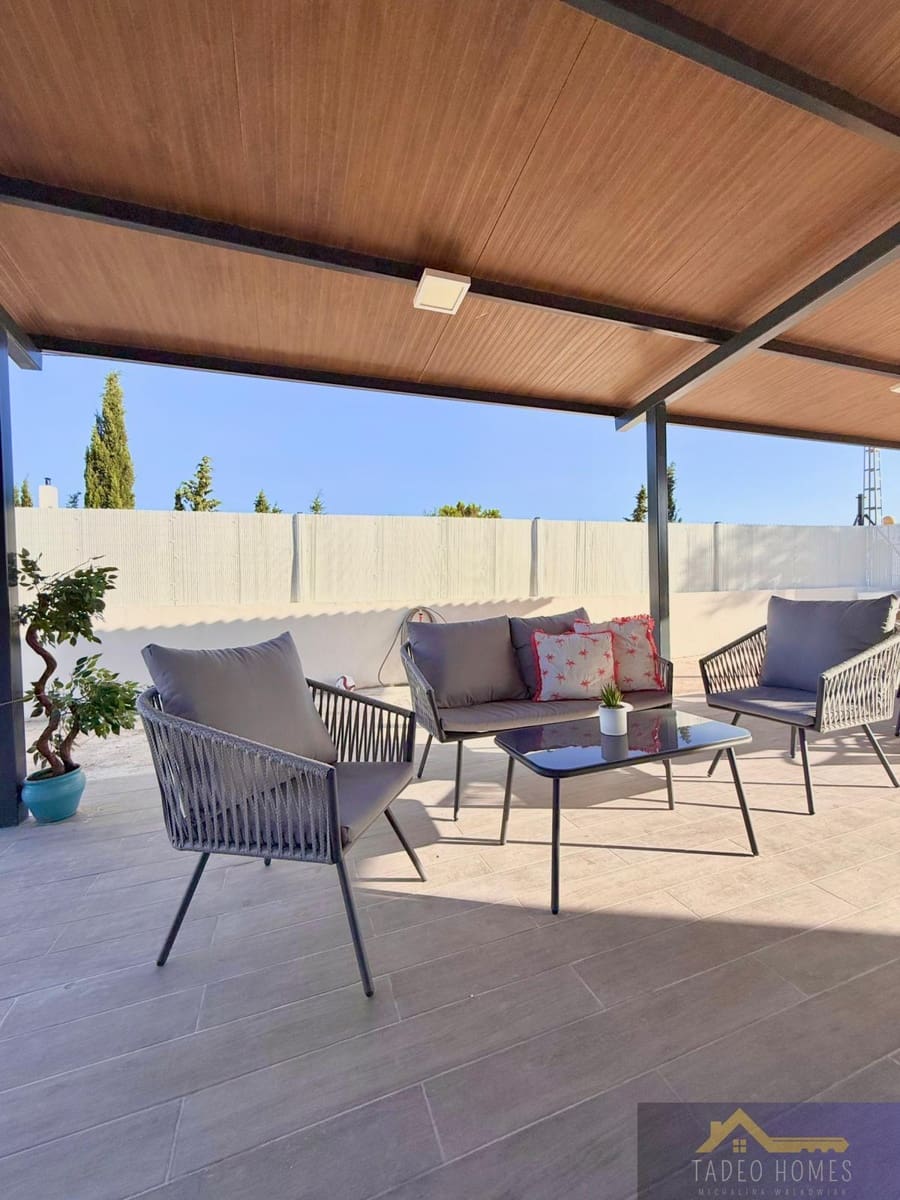 4 soveværelse Finca/Landehus til salg i Valle del Sol med garage - € 450.000 (Ref: 9622595)