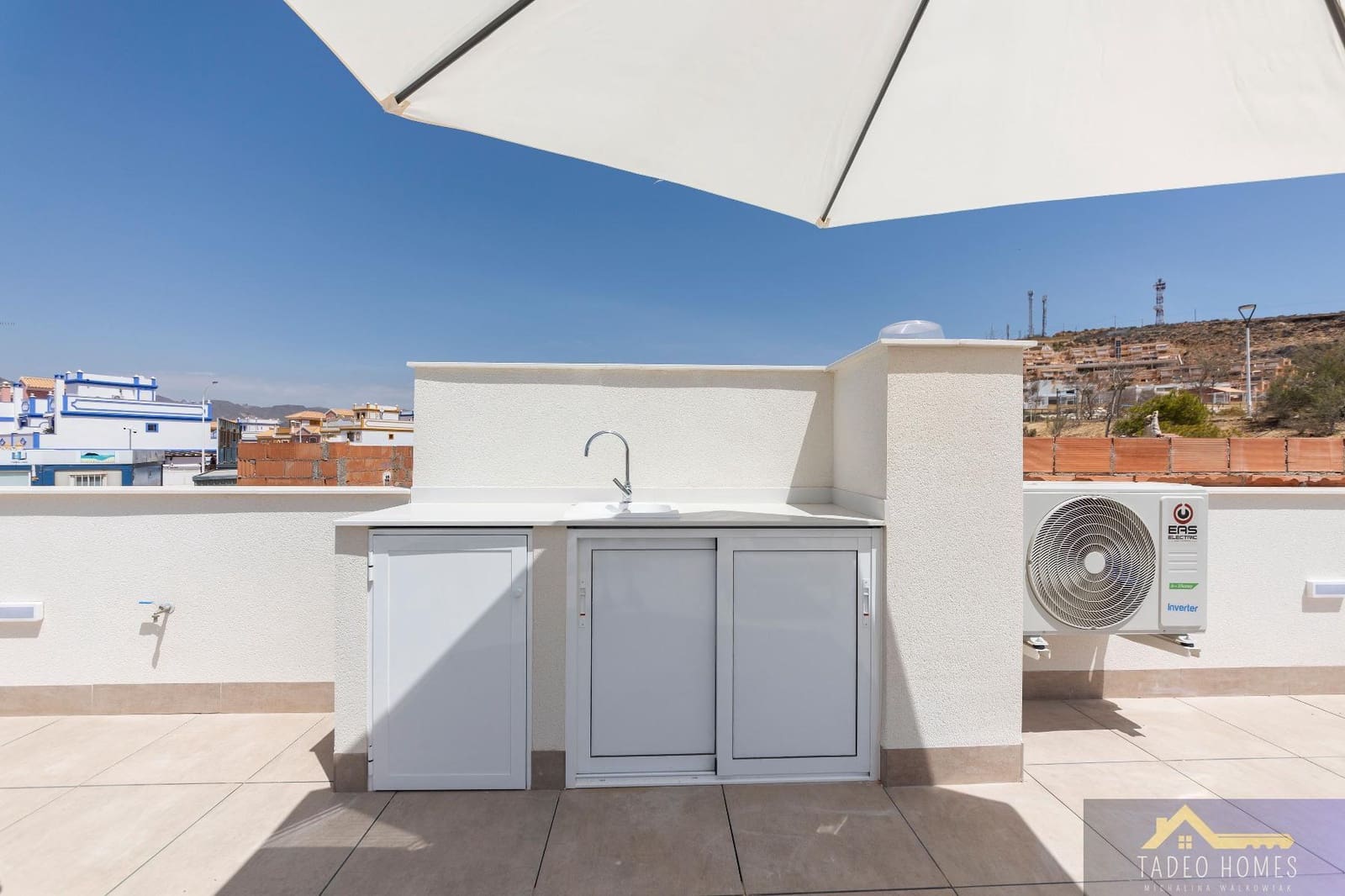 Chalet de 3 habitaciones en San Juan de los Terreros en venta con piscina garaje - 525.000 € (Ref: 9622596)