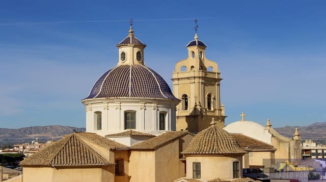 3 makuuhuone Paritalo myytävänä paikassa Cox mukana uima-altaan - 229 000 € (Ref: 9622601)