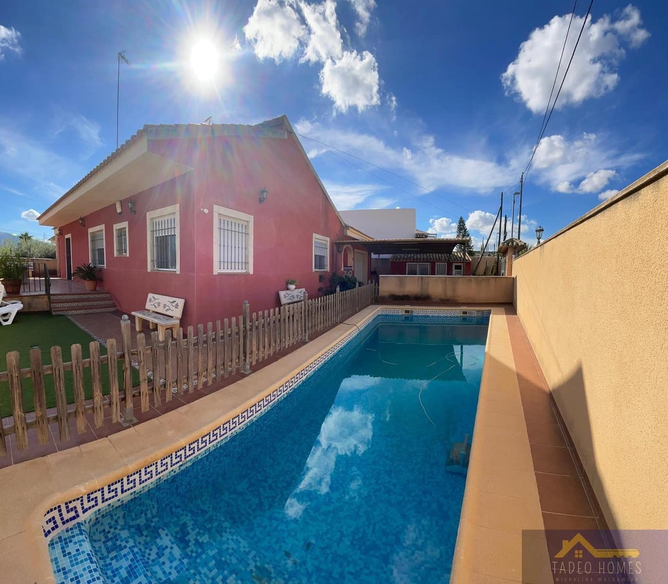 5 soveværelse Villa til salg i Fortuna med swimmingpool garage - € 315.000 (Ref: 9683835)