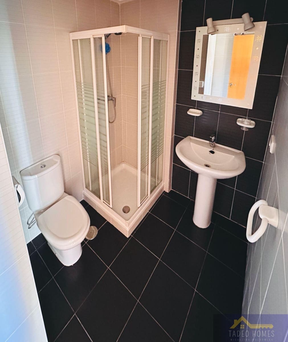 2 soverom Leilighet til salgs i Gea y Truyols med svømmebasseng garasje - € 89 950 (Ref: 9683840)