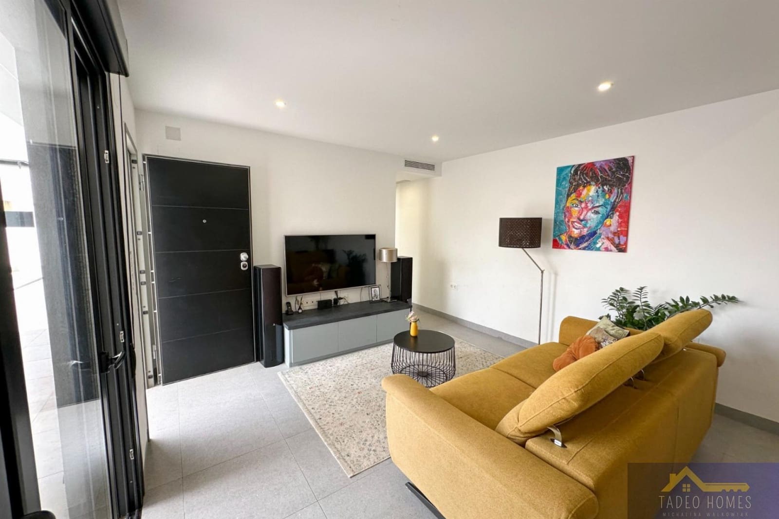 2 slaapkamer Villa te koop in Roldan met zwembad - € 269.500 (Ref: 9683846)