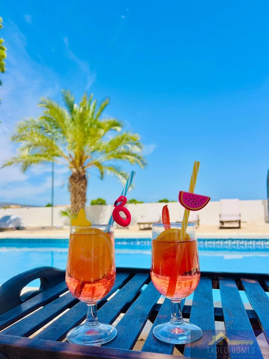 4 quarto Quinta/Casa Rural para venda em Valle del Sol com garagem - 450 000 € (Ref: 9683847)