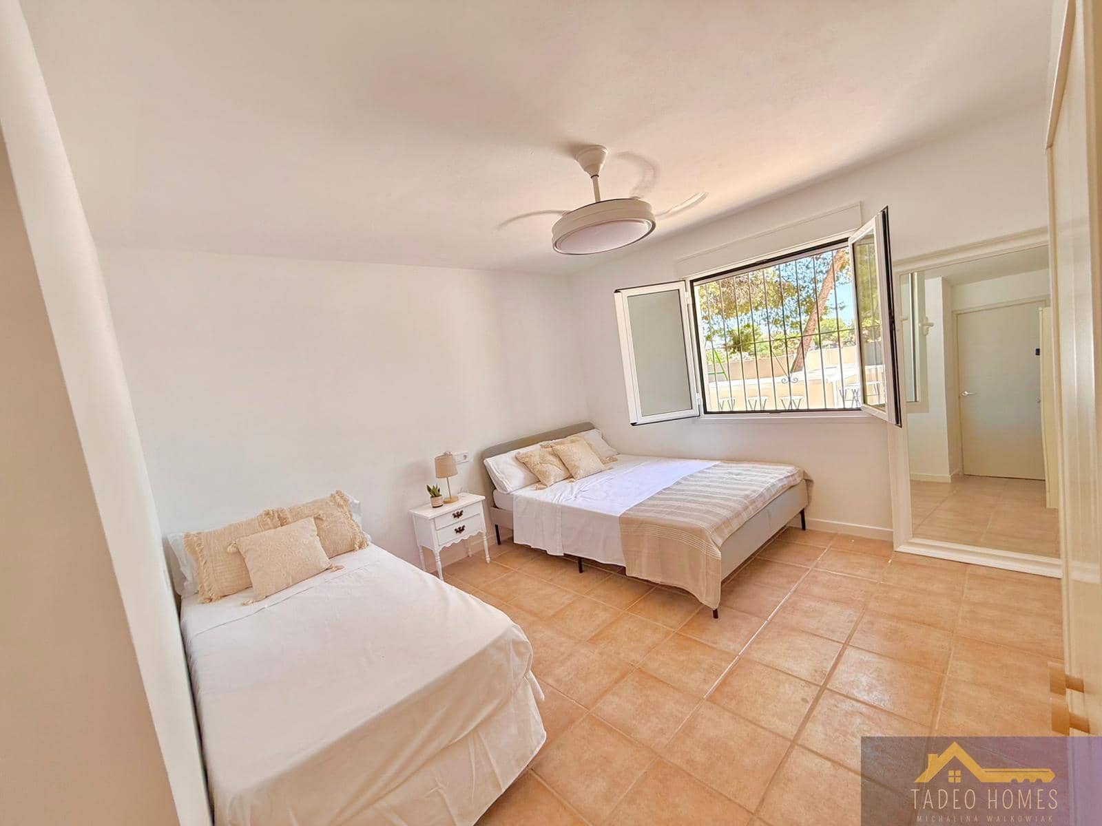 4 quarto Quinta/Casa Rural para venda em Valle del Sol com garagem - 450 000 € (Ref: 9683847)