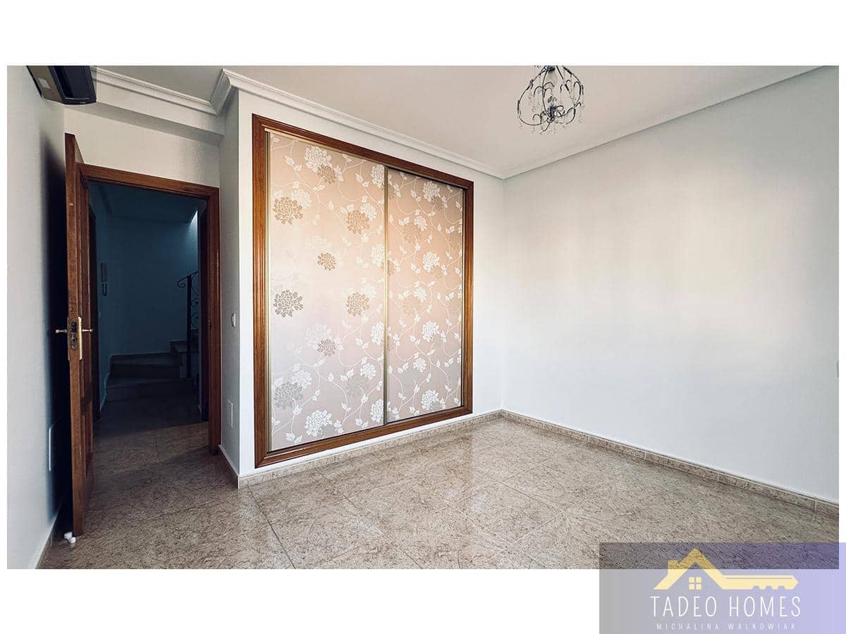 2 sypialnia Apartament do wynajęcia w Gea y Truyols z basenem garażem - 750 € (Ref: 9683850)