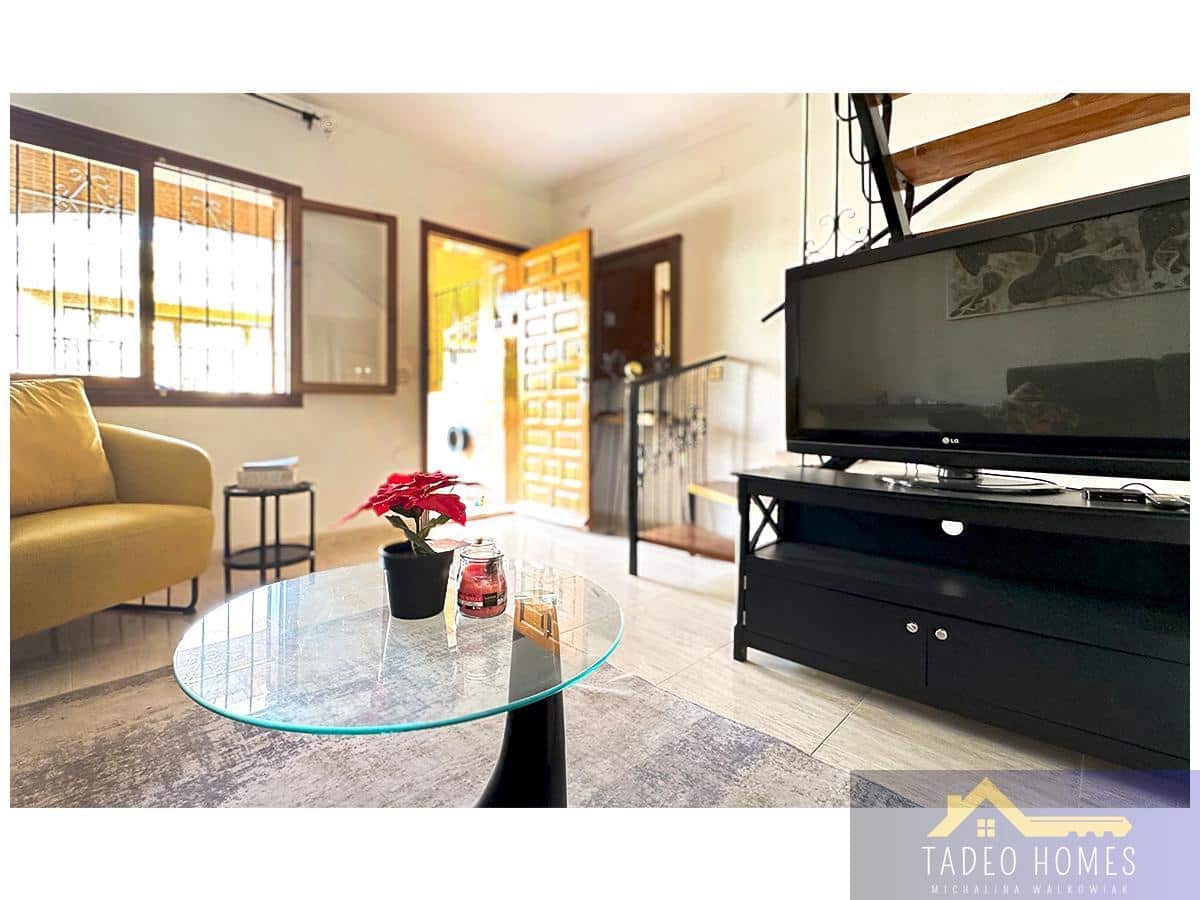 2 sypialnia Dom na sprzedaż w Los Alcazares z basenem - 179 950 € (Ref: 9683854)