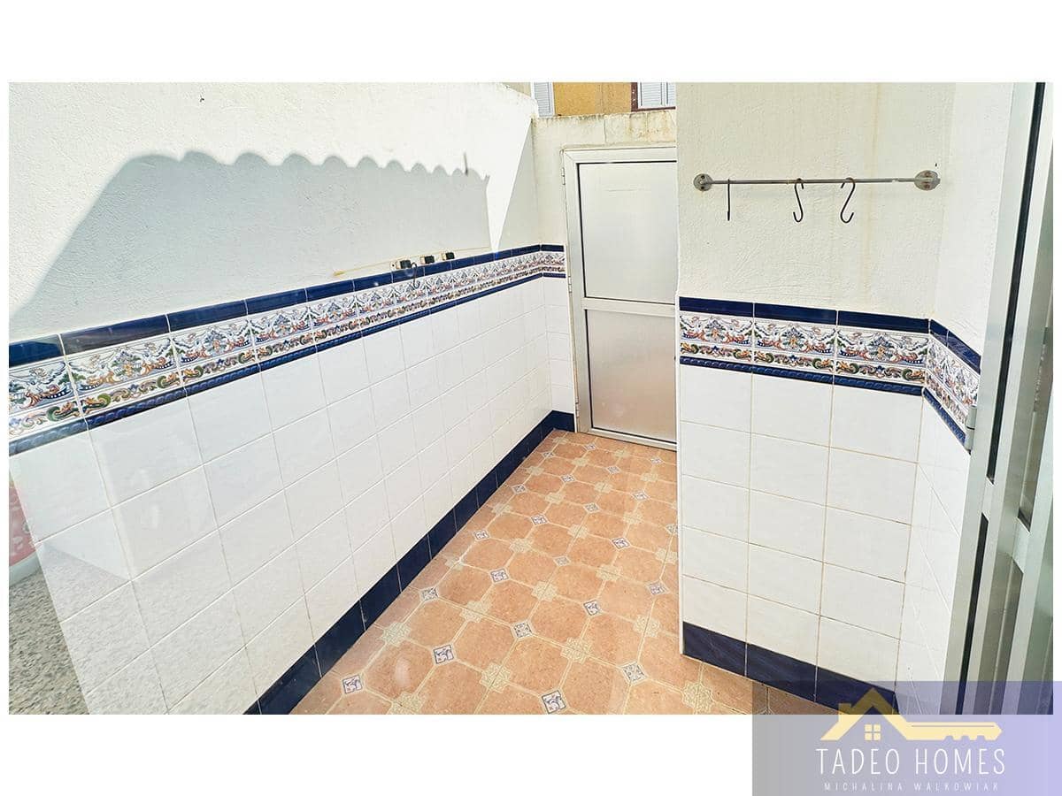 2 sypialnia Dom na sprzedaż w Los Alcazares z basenem - 179 950 € (Ref: 9683854)