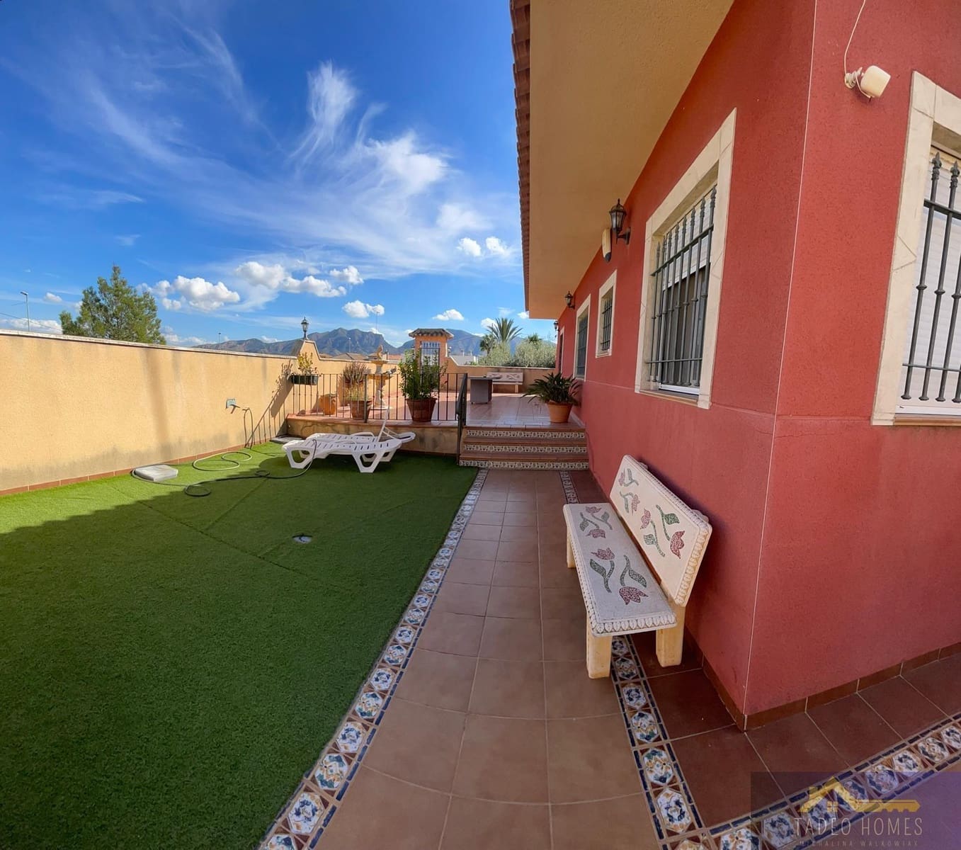 5 soveværelse Villa til salg i Fortuna med swimmingpool garage - € 315.000 (Ref: 9804752)