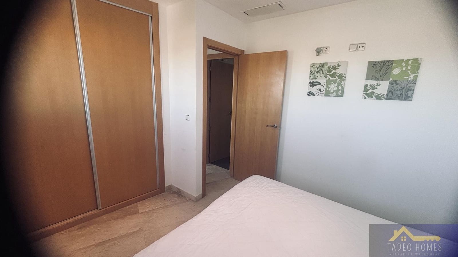 1 sypialnia Apartament na sprzedaż w Gea y Truyols z basenem garażem - 75 000 € (Ref: 9804755)