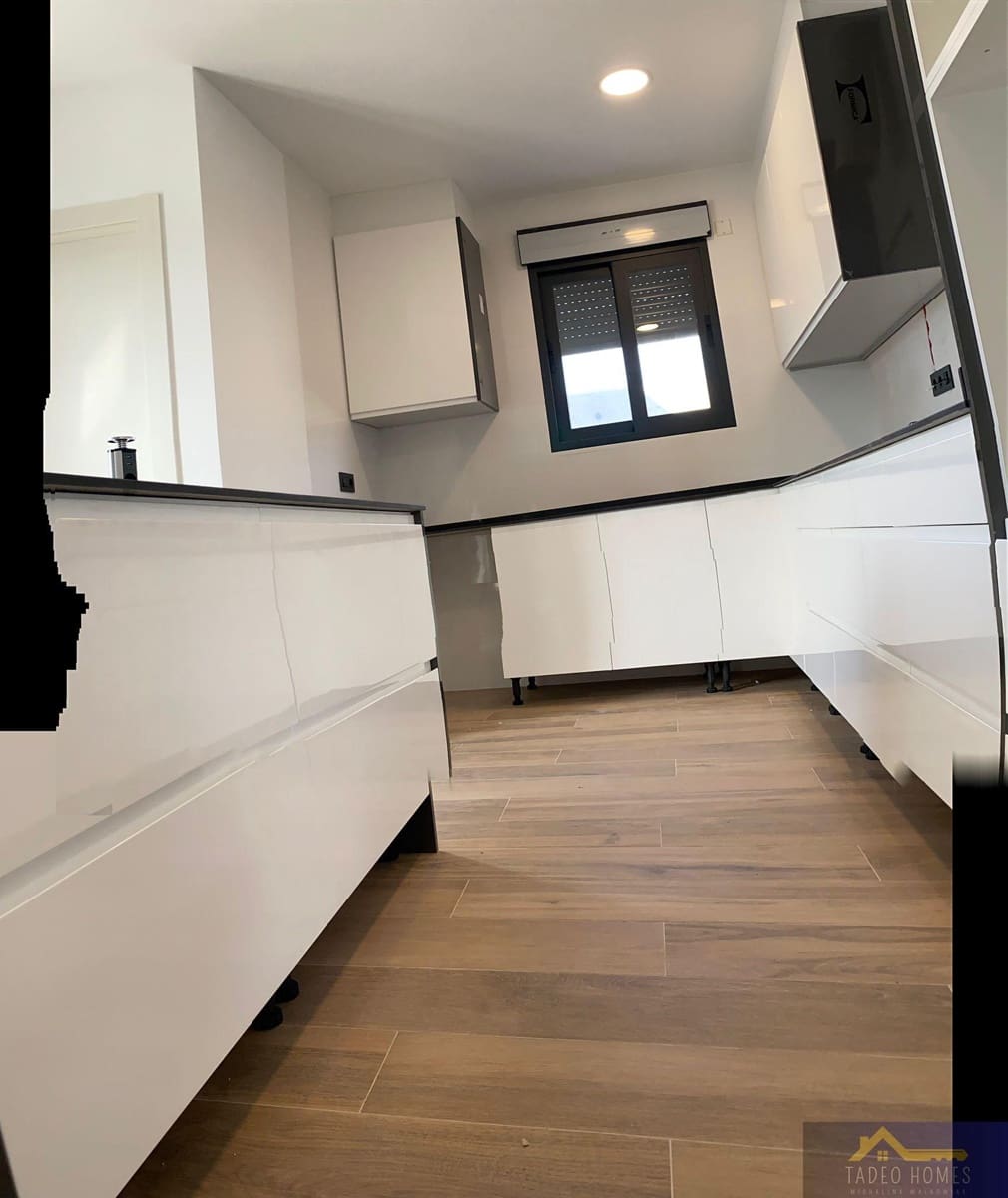 3 soverom Villa til salgs i Fortuna med svømmebasseng garasje - € 295 000 (Ref: 9804757)