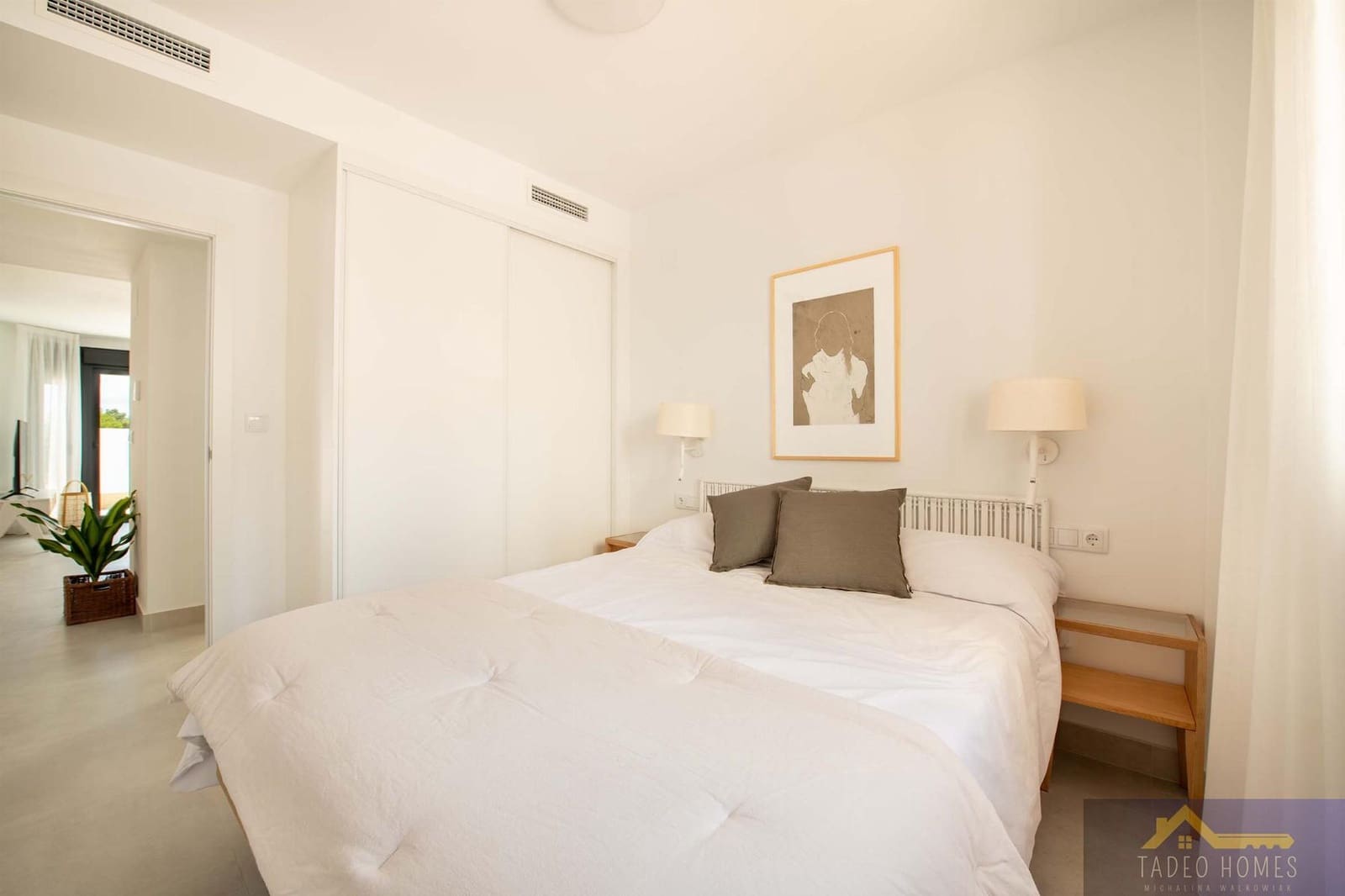 3 bedroom Semi-detached Villa for sale in Cox with pool - € 235,000 (Ref: 9804763)