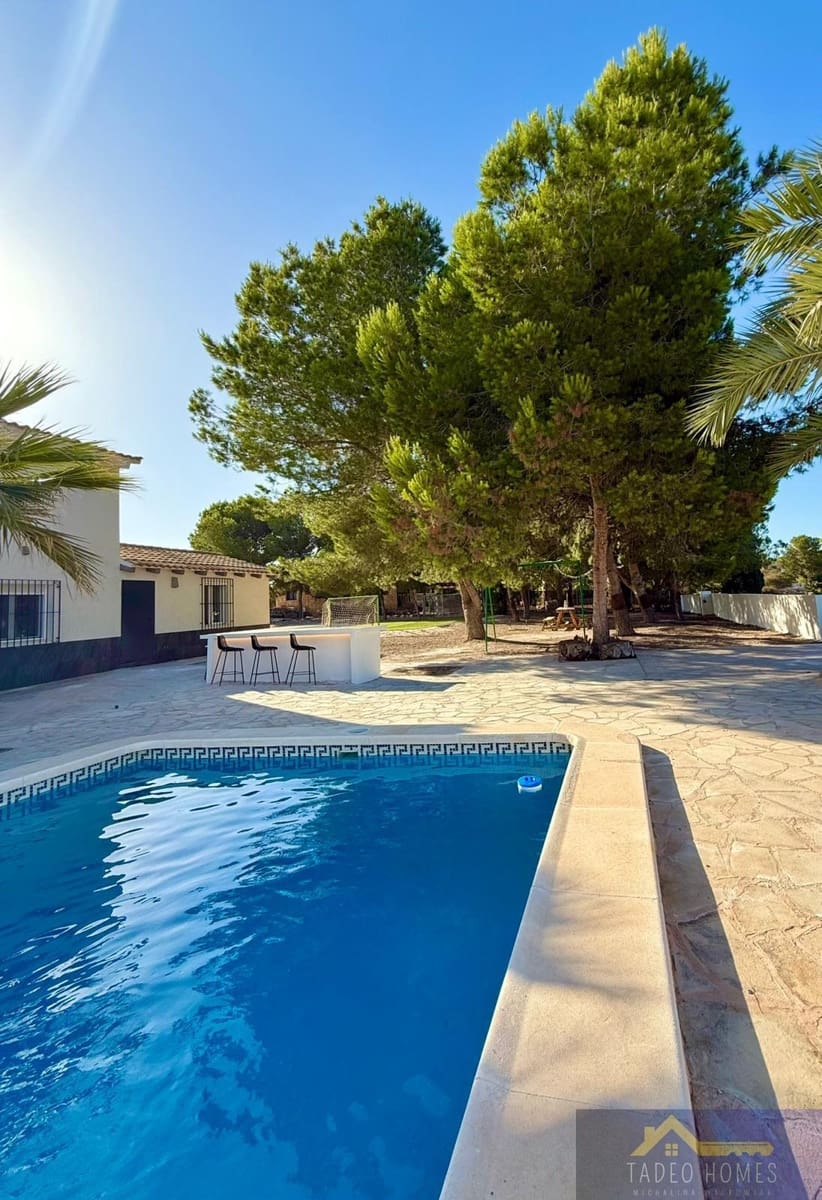 4 soveværelse Finca/Landehus til salg i Valle del Sol med garage - € 450.000 (Ref: 9855900)