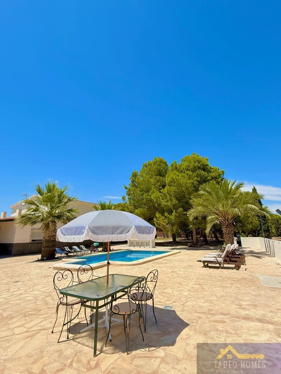 4 soveværelse Finca/Landehus til salg i Valle del Sol med garage - € 450.000 (Ref: 9855900)