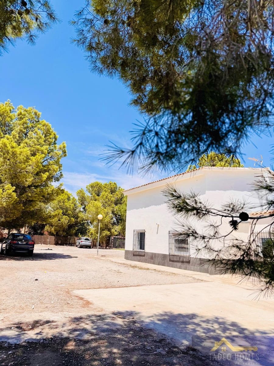 4 soveværelse Finca/Landehus til salg i Valle del Sol med garage - € 450.000 (Ref: 9855900)