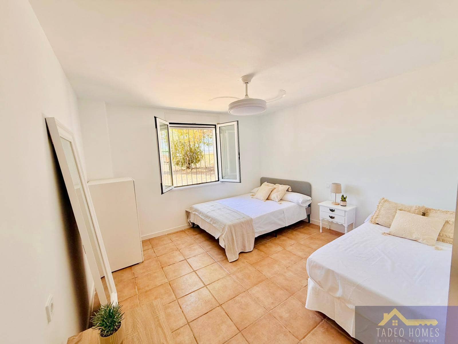 4 soveværelse Finca/Landehus til salg i Valle del Sol med garage - € 450.000 (Ref: 9855900)