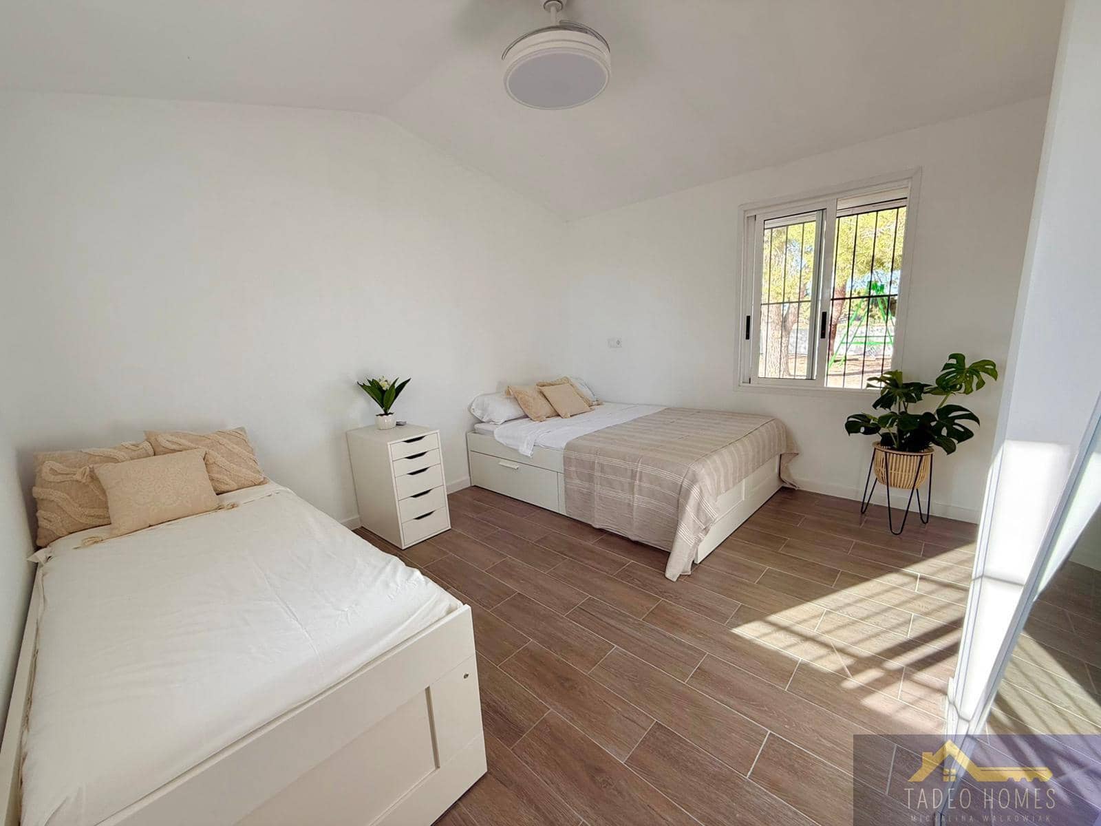 4 soveværelse Finca/Landehus til salg i Valle del Sol med garage - € 450.000 (Ref: 9855900)