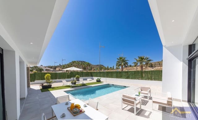 3 bedroom Villa for sale in Calasparra with pool garage - € 355,000 (Ref: 9855909)