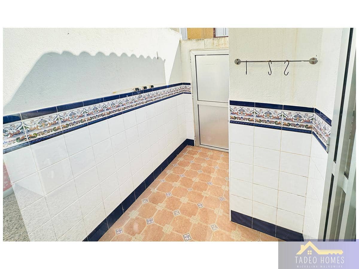 2 sovrum Hus till salu i Los Alcazares med pool - 179 950 € (Ref: 9855918)