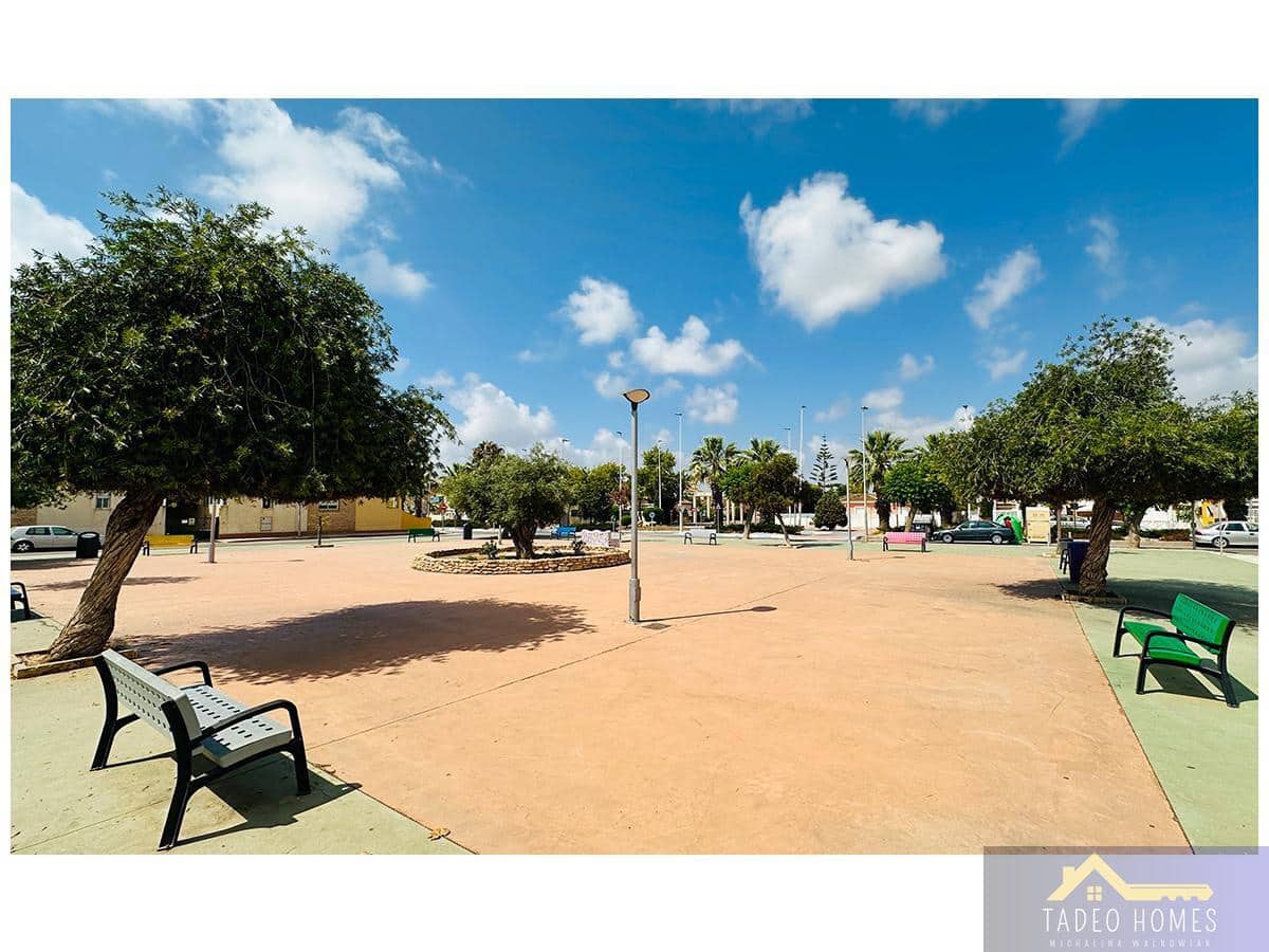 2 sovrum Hus till salu i Los Alcazares med pool - 179 950 € (Ref: 9855918)