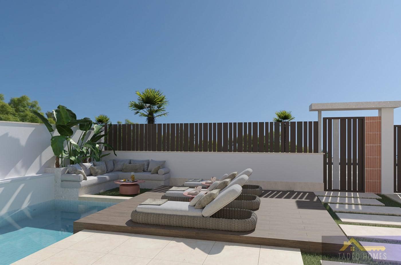 Chalet de 3 habitaciones en Roldan en venta con piscina garaje - 359.950 € (Ref: 9913435)