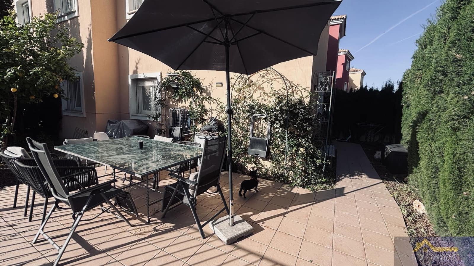 Apartamento de 2 habitaciones en Baños y Mendigo en venta con piscina garaje - 134.950 € (Ref: 9979134)