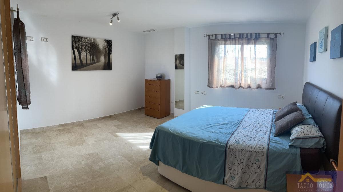 Apartamento de 3 habitaciones en Gea y Truyols en venta con piscina garaje - 160.000 € (Ref: 9979136)