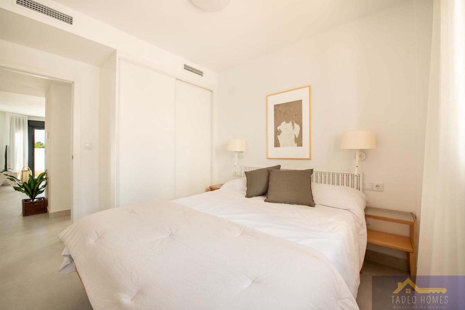 2 bedroom Semi-detached Villa for sale in Cox with pool - € 229,000 (Ref: 9979142)