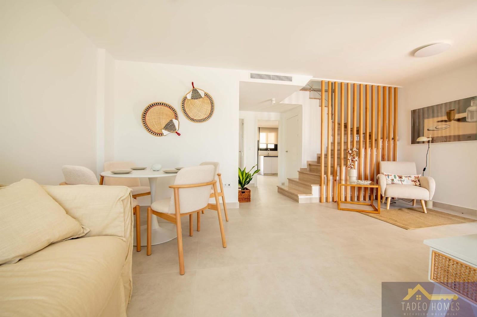 2 bedroom Semi-detached Villa for sale in Cox with pool - € 229,000 (Ref: 9979142)