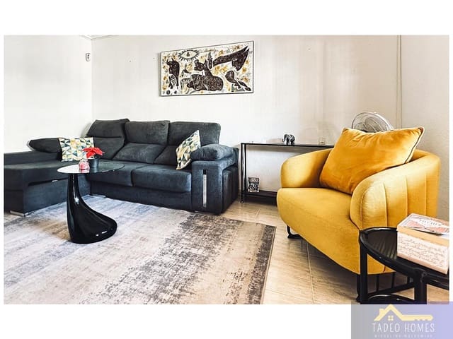 Casa de 2 habitaciones en Centro, Los Alcázares en venta con piscina - 179.950 € (Ref: 9979151)