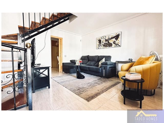 Casa de 2 habitaciones en Centro, Los Alcázares en venta con piscina - 179.950 € (Ref: 9979151)